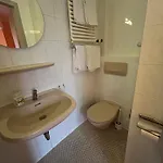 Hostel 2-rent Group Aub162 *