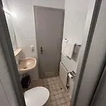 Hostel 2-rent Group Aub162