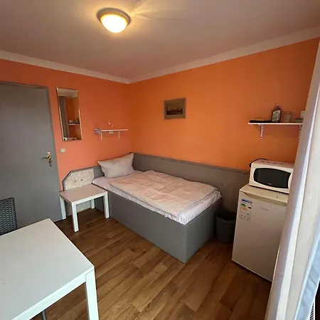 Budget Munich-aubing * Munich