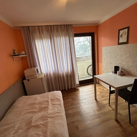 Budget Aubing Apartmenthostel Aub 162