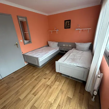 Hostel Budget Munich-aubing *