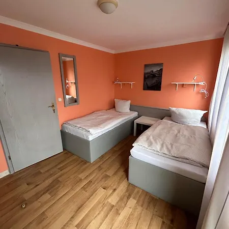 Budget Munich-aubing Hostel
