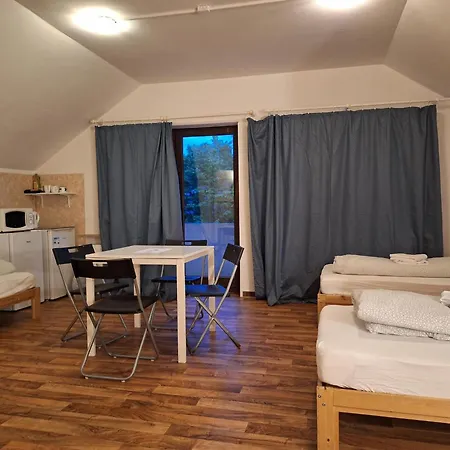 Hostel Budget Aubing Apartmenthostel Aub 162 München