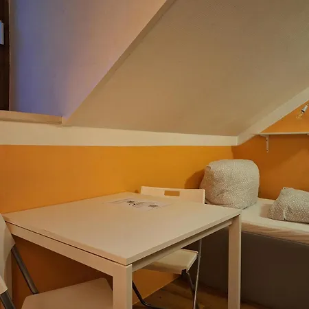 Budget Aubing Apartmenthostel Aub 162 * München