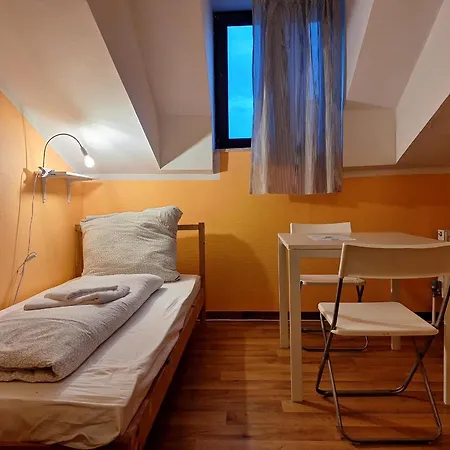 Budget Aubing Apartmenthostel Aub 162 Hostel München