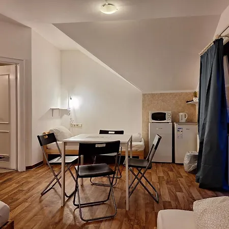 Hostel Budget Aubing Apartmenthostel Aub 162 München