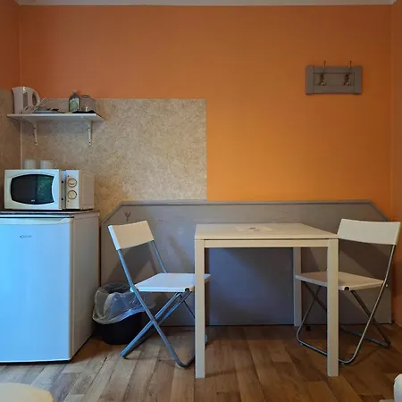 Budget Aubing Apartmenthostel Aub 162 * München