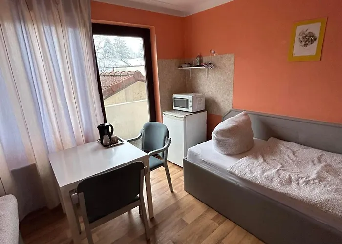 2-rent Group Aub162