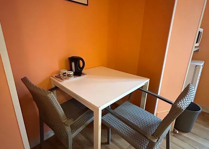 2-rent Group Aub162