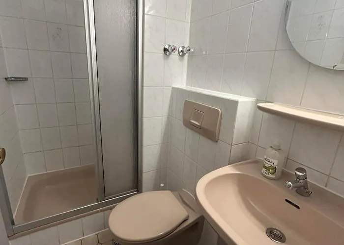 2-rent Group Aub162 بيت شباب