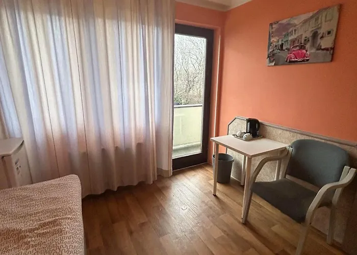 2-rent Group Aub162 * ميونيخ