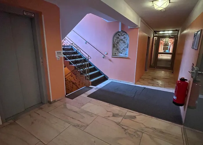 2-rent Group Aub162 بيت شباب ميونيخ