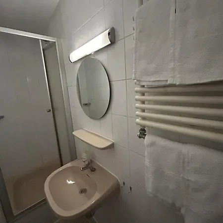 2-rent Group Aub162 * Münih