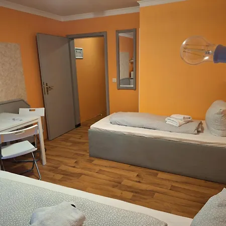 Budget Aubing Apartmenthostel Aub 162 *