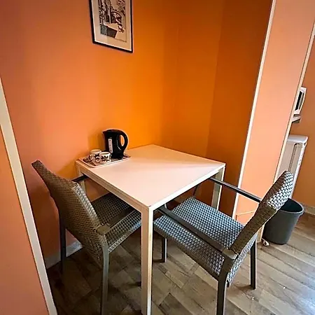 Hostel 2-rent Group Aub162 München