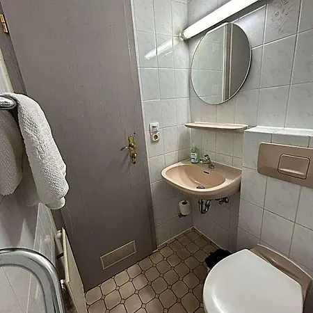 2-rent Group Aub162