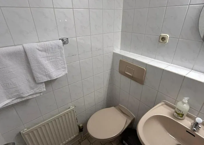 2-rent Group Aub162 Ostello *