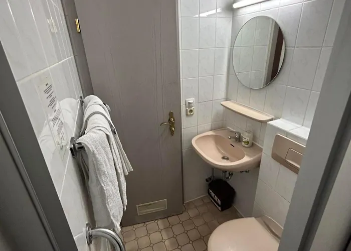 ホステル 2-rent Group Aub162