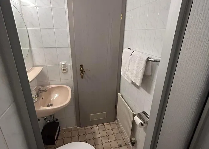 Ostello 2-rent Group Aub162