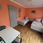 2-rent Group Aub162