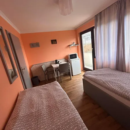 2-rent Group Aub162