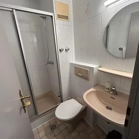 Albergue 2-rent Group Aub162 *