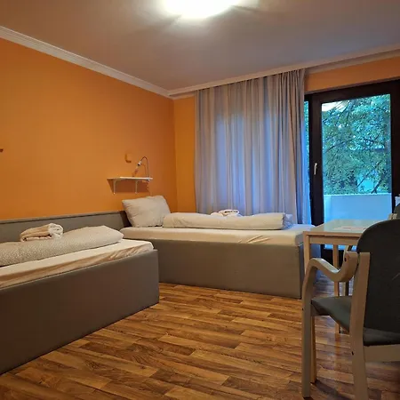 ホステル Budget Aubing Apartmenthostel Aub 162